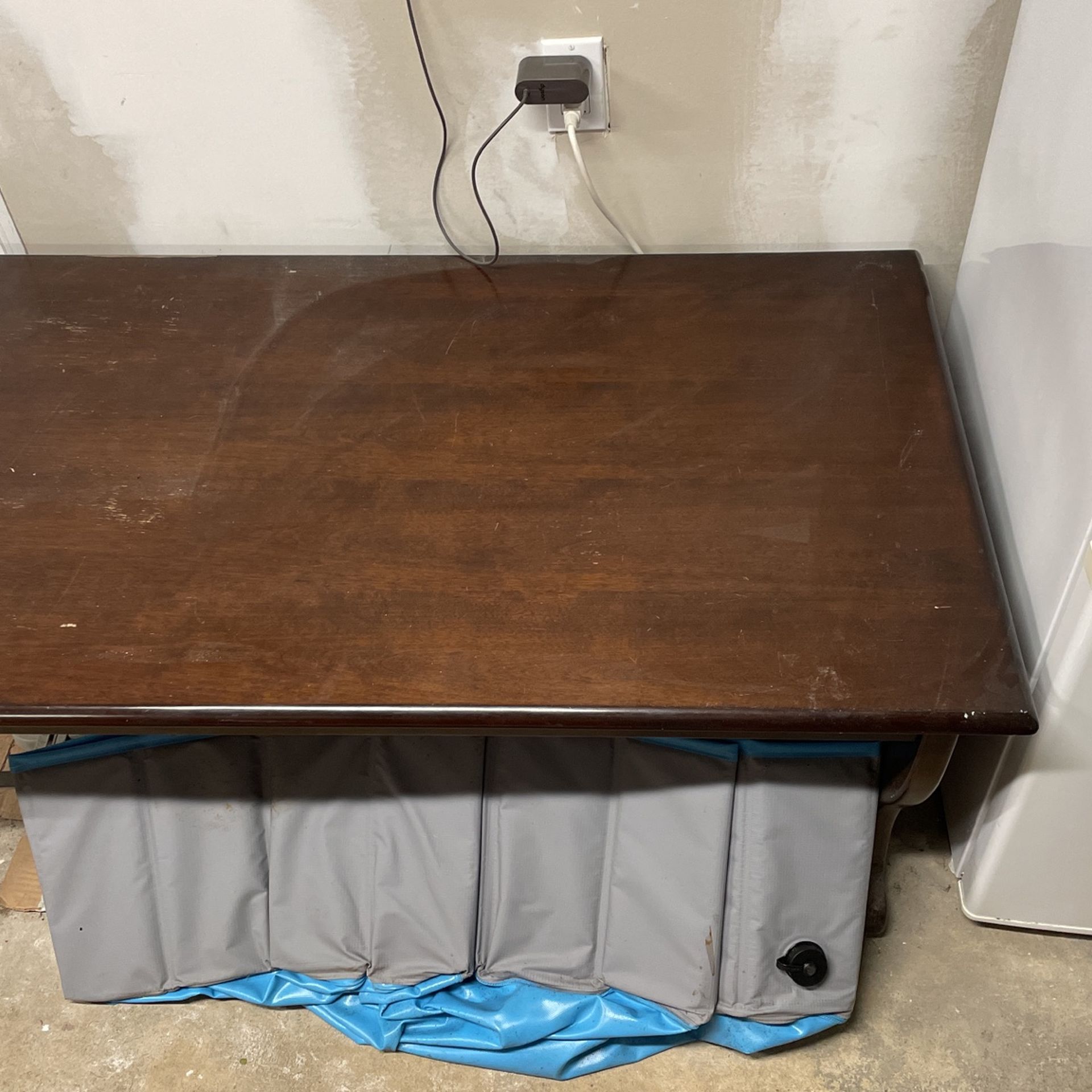 Wooden (brown) Coffee Table