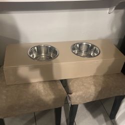 Dog Food And Water Station