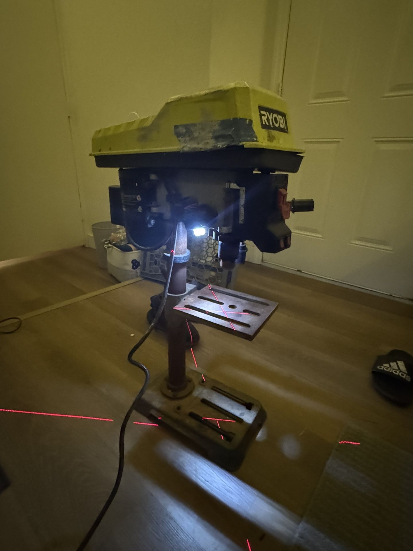 Ryobi 10” Drill Press with EXACTLINE Laser – Lights Work, Needs Repair