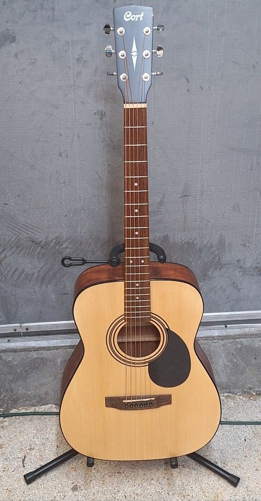 CORT ACOUSTIC GUITAR AF510 OP