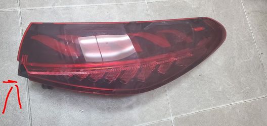 2021-2023 Mercedes EQS Taillight Passenger R, 