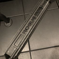 Rogue Fitness Jammer Pull-up Bar - Excellent Condition