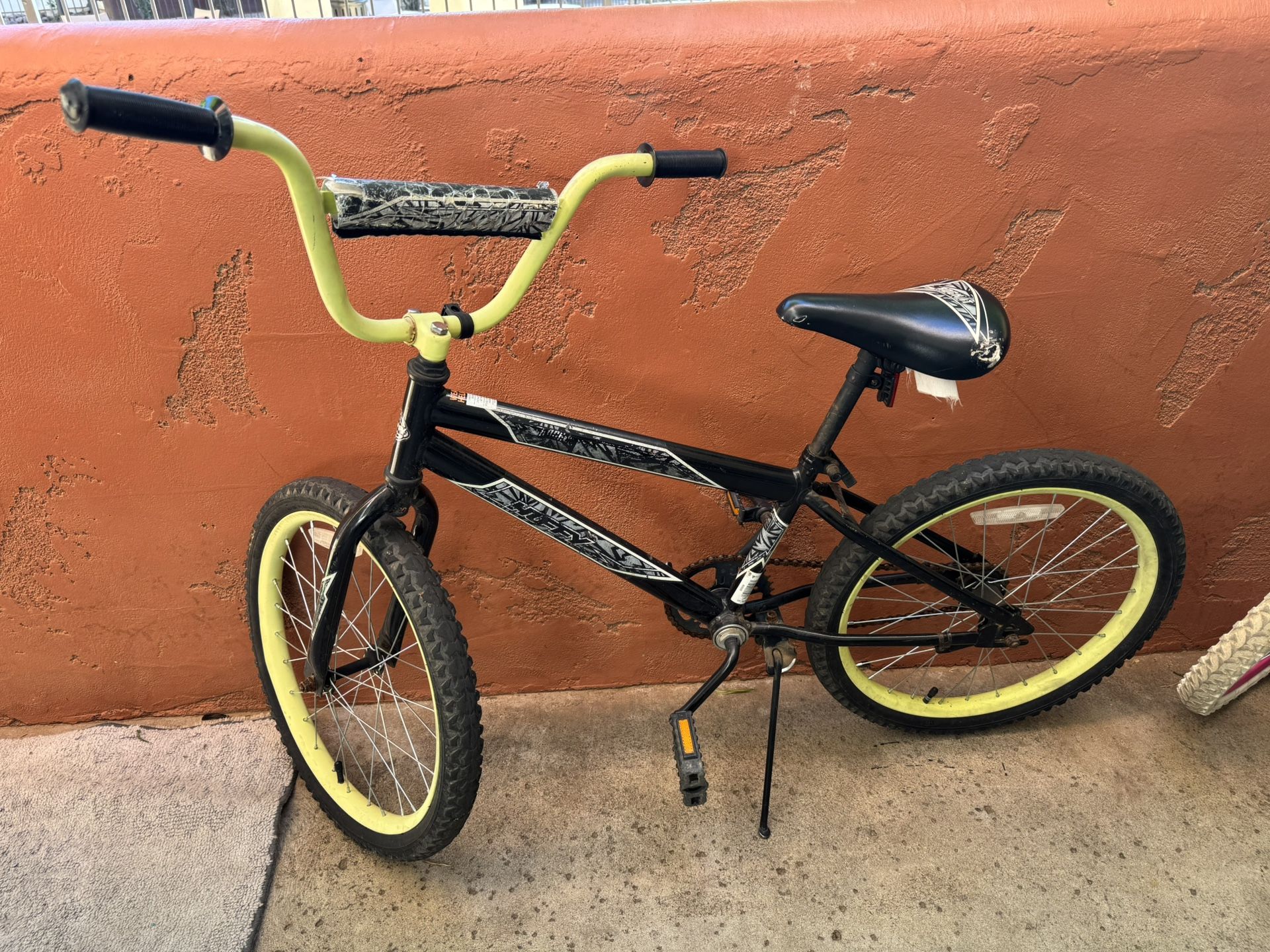 Huffy Rockstar 18” Boys