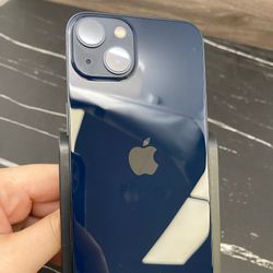iPhone 13 128gb T-Mobile ID: 05622
