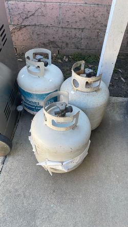 Propane gas tank 15 LBS