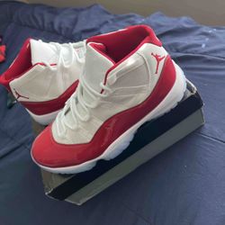Jordan 11 (Cherry Red)