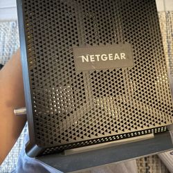 Netgear cable modem internet wifi router AC1900