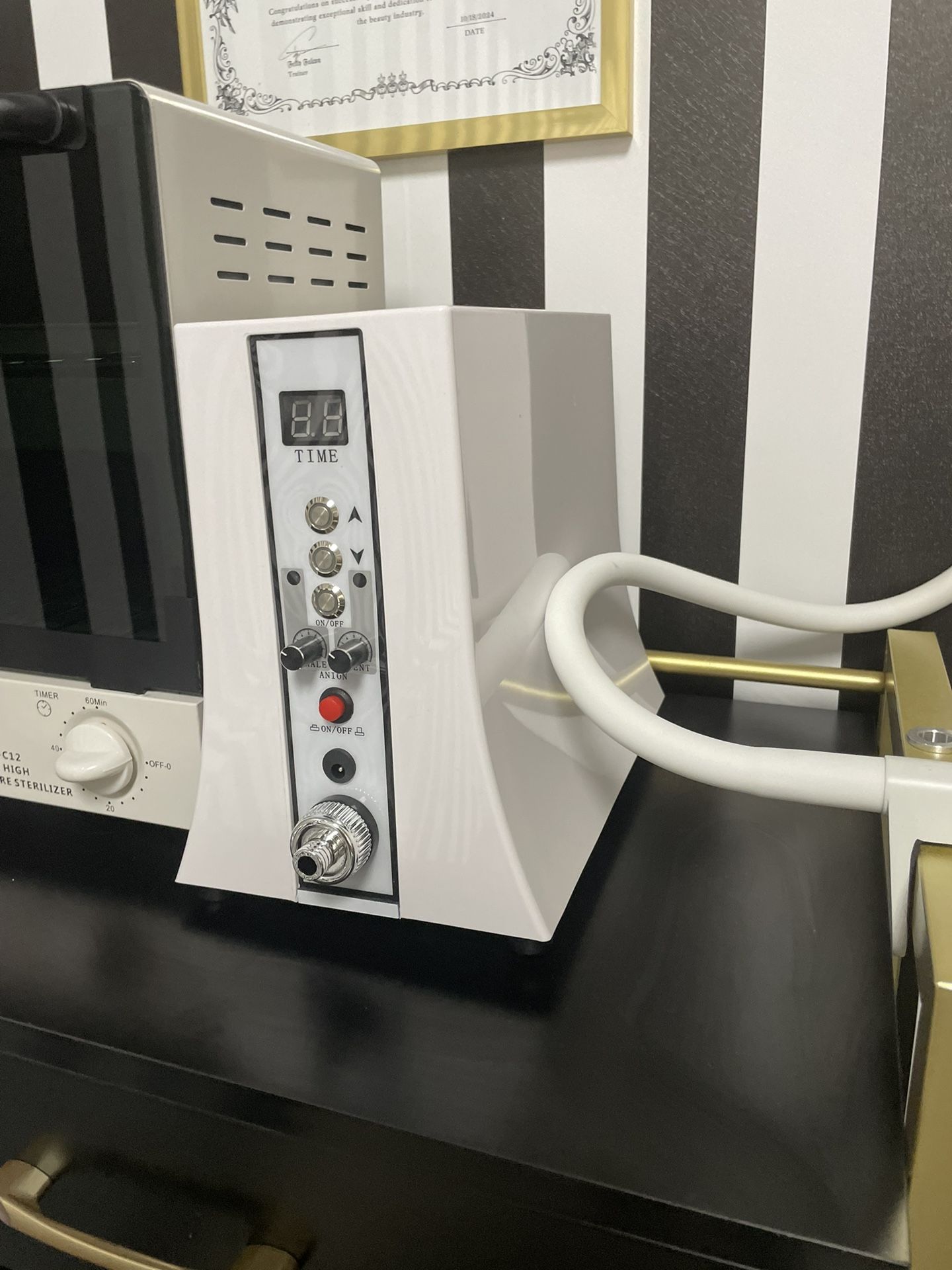 Cupping Therapy Machine W/Cups