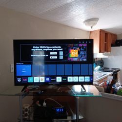 43 " LG TV Everything On It All The Apps
