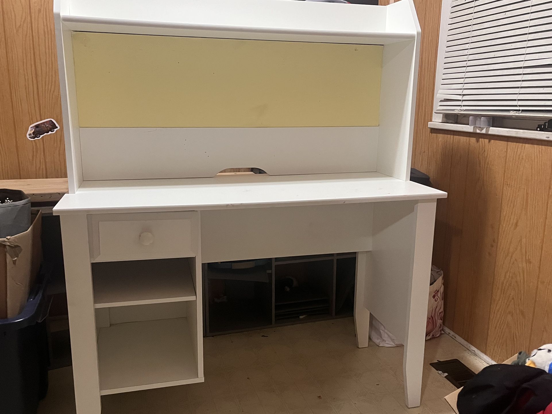 White Desk