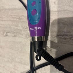 Bed Head Ionic Tourmaline Straightener Brush With Smart Heat Memory System Barely used. 