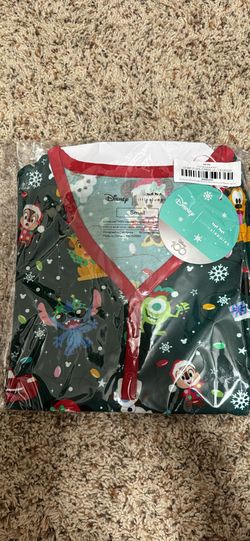 NWT Little Sleepies Disney Christmas Parade Women’s SM Top