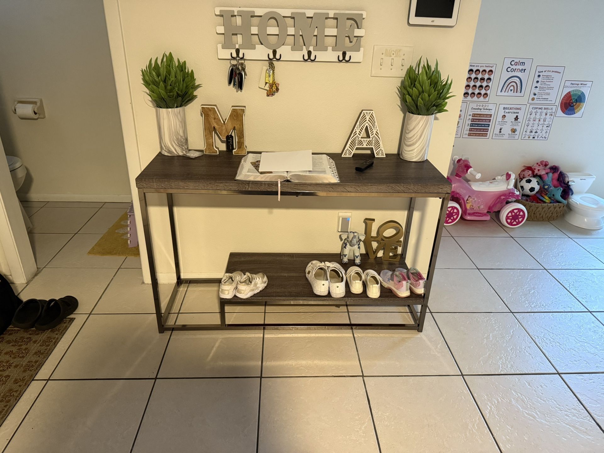 Entrance Table