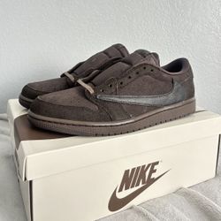 Travis Scott Velvet Brown Jordan 1 Low, Size 11 M