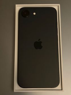 iPhone 16e