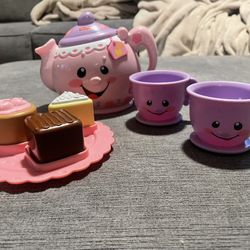 Laugh & Learn Tea Set