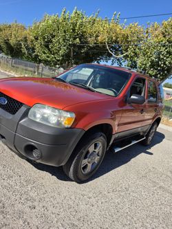 2004 Ford Escape