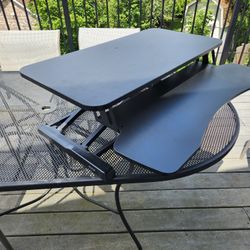 Standing desk converter