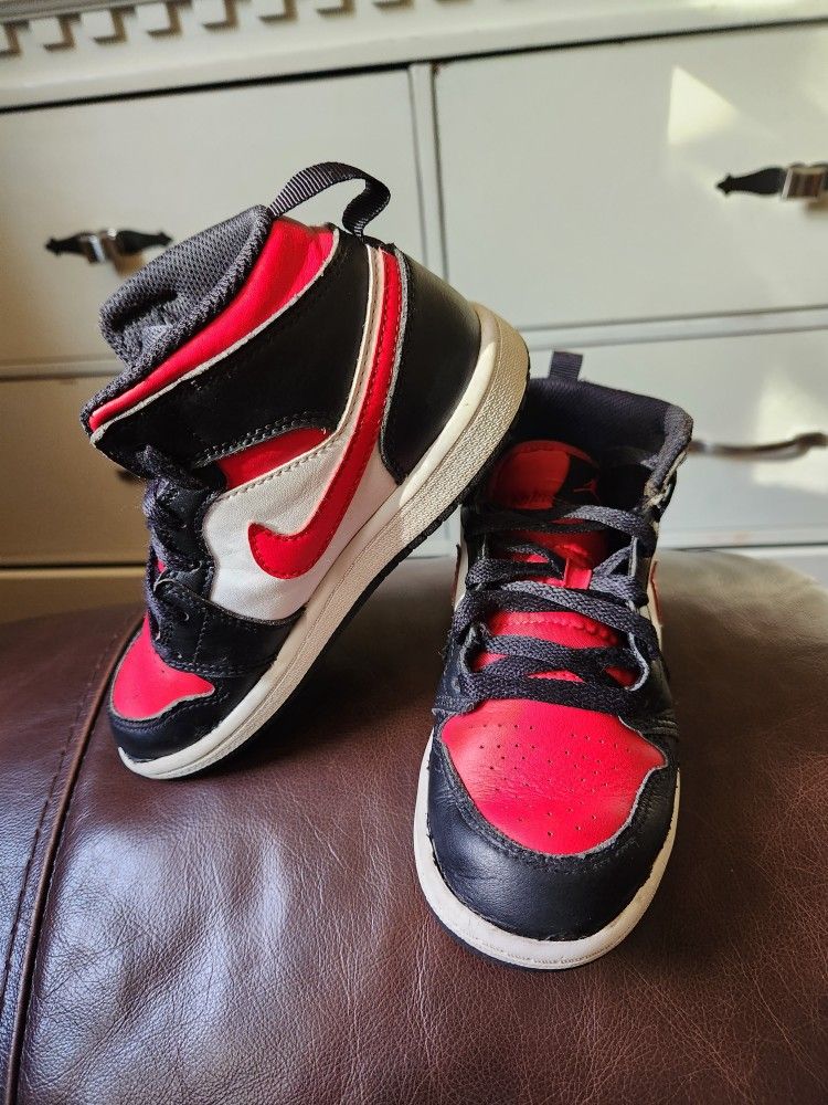 Kids Jordans Size 13c $15