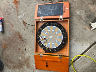 Dart board