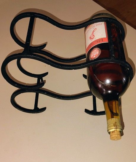 Black Wine Rack