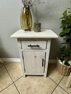 Side Accent Table