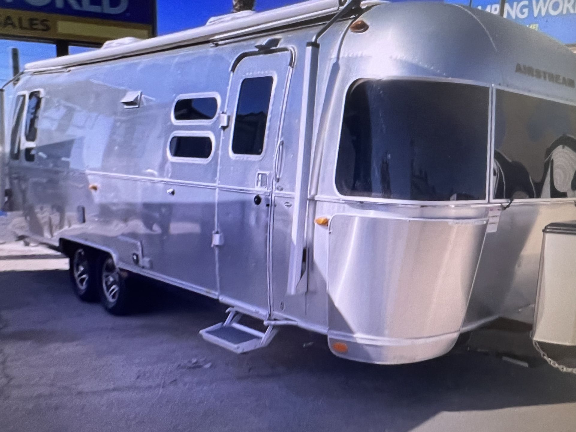 2017 INTERNATINOAL SERENITY 30