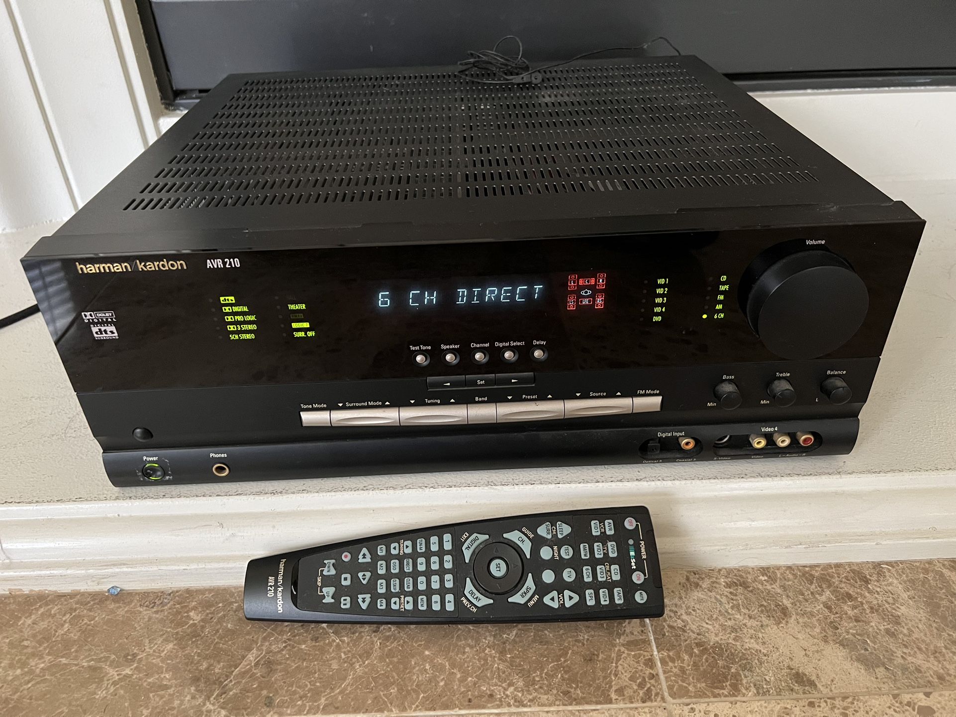 Harman Kardon AVR 210 Audio / video Receiver