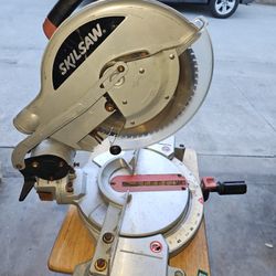 7-1/4 in. Single-Bevel Compound Miter Saw