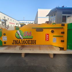 Excavator CAT 315, Komatsu  pC160 JMA160EBH Silence Hammer. It Fits with 15-20 Tons Machine.