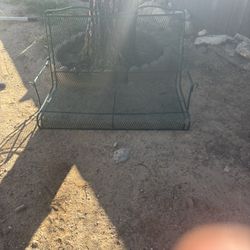 Green Metal Hanging Swing