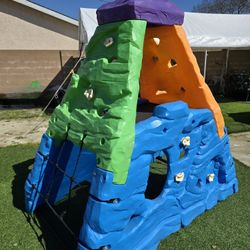 Step2 Rock Climbing Wall 