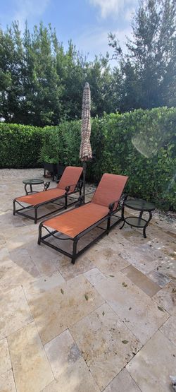 Tropitone Outdoor Loungers And Side Tables. 
