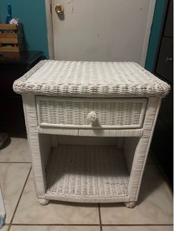 Wicker dresser