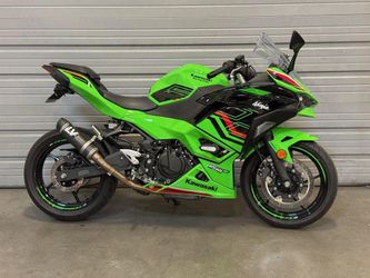 2024 Kawasaki Ninja 500 SE