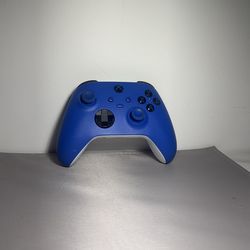 Xbox series S blue controller