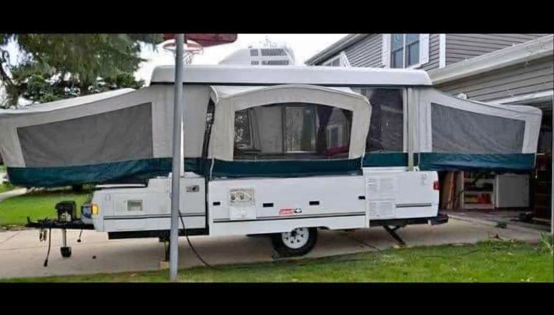 2000 Fleetwood Coleman GR Trl Camper Coleman