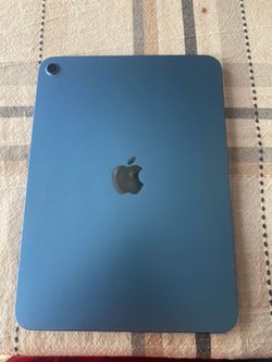 16 gen blue iPad