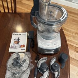 Brand New Cuisinart 12 Cup Food Processor