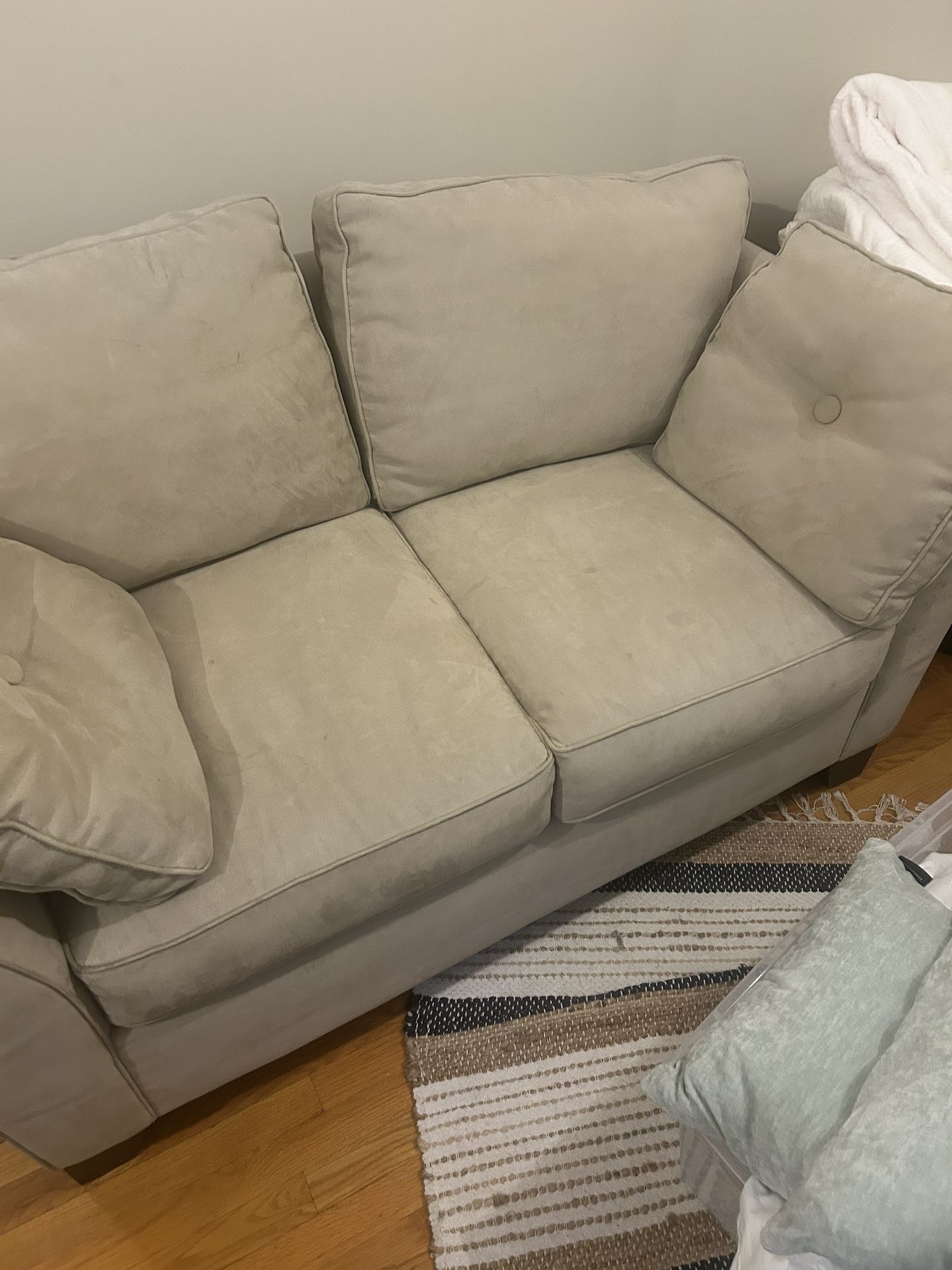 Love Seat/side Chair