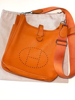 Hermès Evelyne 29 PM in Orange Taurillon