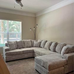 😍 Brand New Oversized Grey Comfy Luxury Sectional