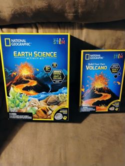 2 National Geographic Kids Activity Kits