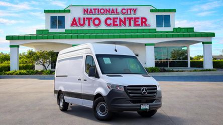 2025 Mercedes-Benz Sprinter 2500