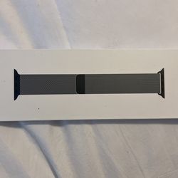 I Watch Metal Milanese Loop