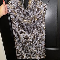 New Froever 21 sequin dress size L 