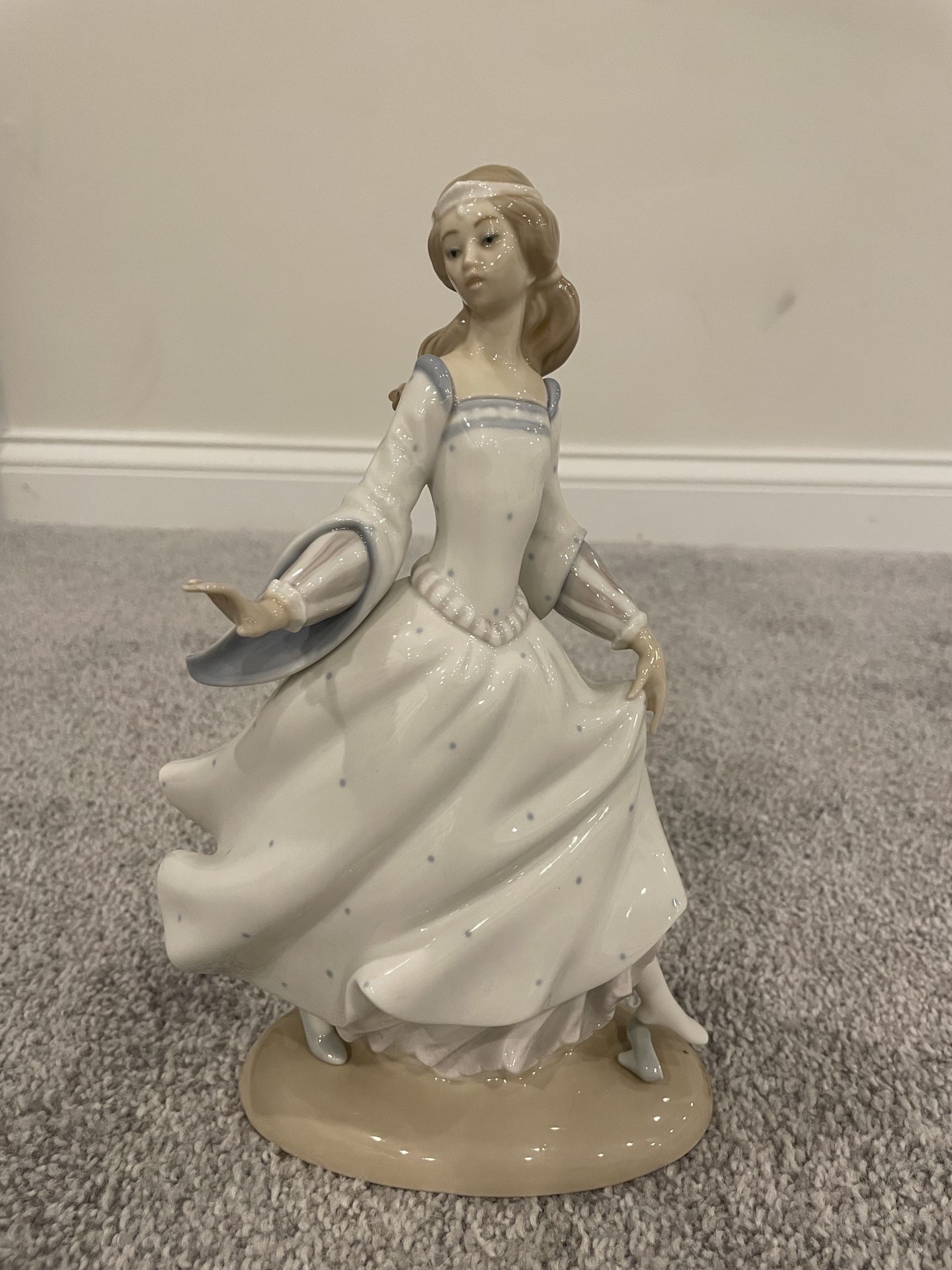 Lladro Figurines