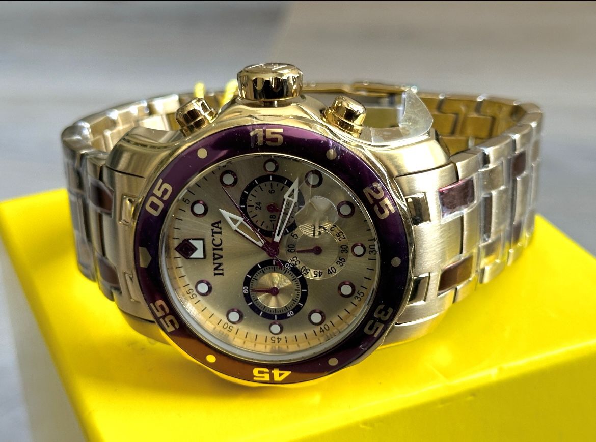 BRAND NEW MENS INVICTA WATCH GOLD PURPLE