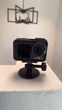 DJI action 3 camera