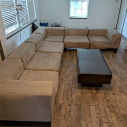 6 piece minimalist sectional couch.